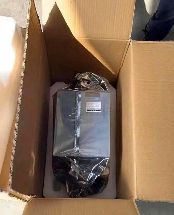 Bitmain Antminer S21 XP 270 TH/s — новый