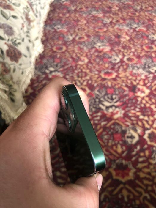 Айфон 13 мини в нормальном состоянии