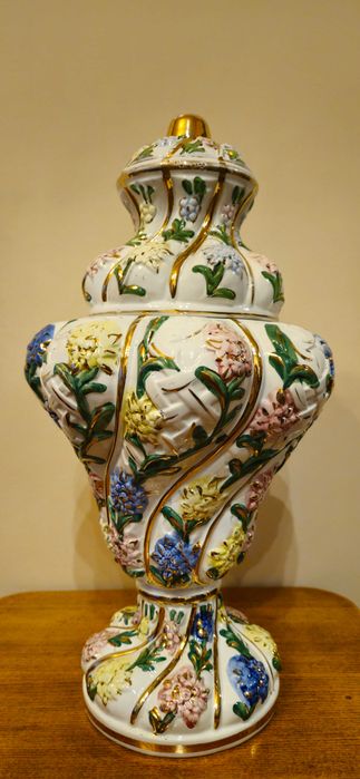 Порцеланова ваза Capodimonte