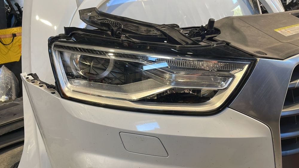 Fata completa audi Q3 8U facelift 2016 Capota bara aripa trager far