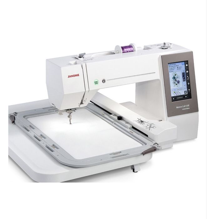 Вышивальная машина Janome Memory Craft 550E
