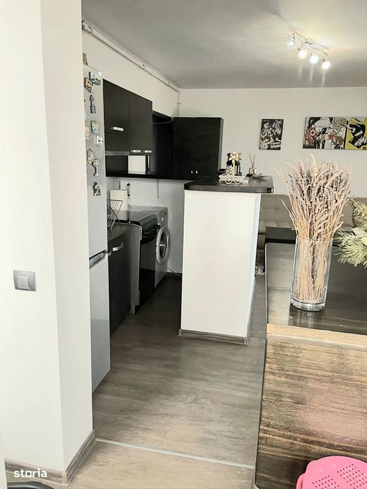 Apartament 2 camere luminos, etaj 7/8, Faleza Nord – Vedere la Mare