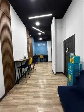 Сдается для Учебный Центр с Мебелью Техникой 300кв ор. Голубые Купола