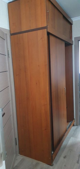 Шкаф в спальню или прихожая