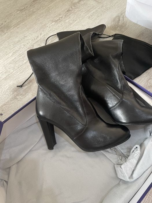 Кроссовки, ботфорты, босоножки, ботильион