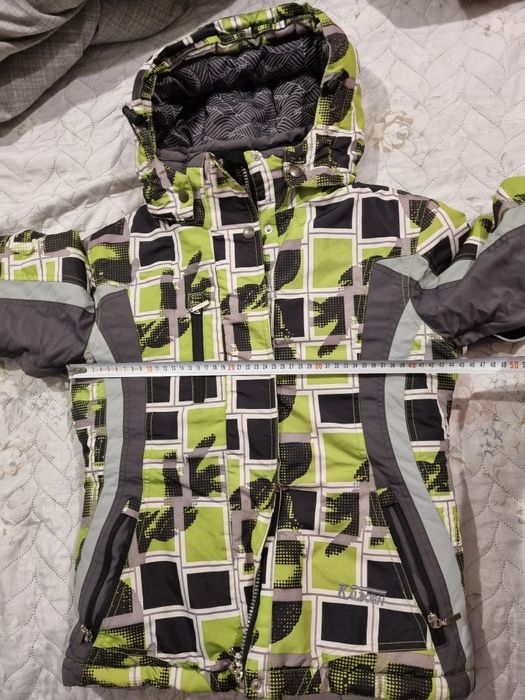 Дамско зимно яке xs размер