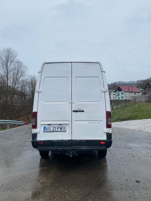 Vând Mercedes sprinter