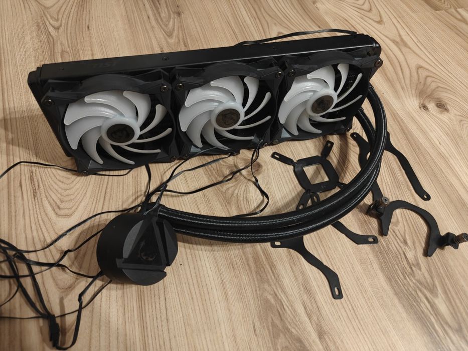 Cooler MSI MAG Coreliquid 360R V2 ARGB