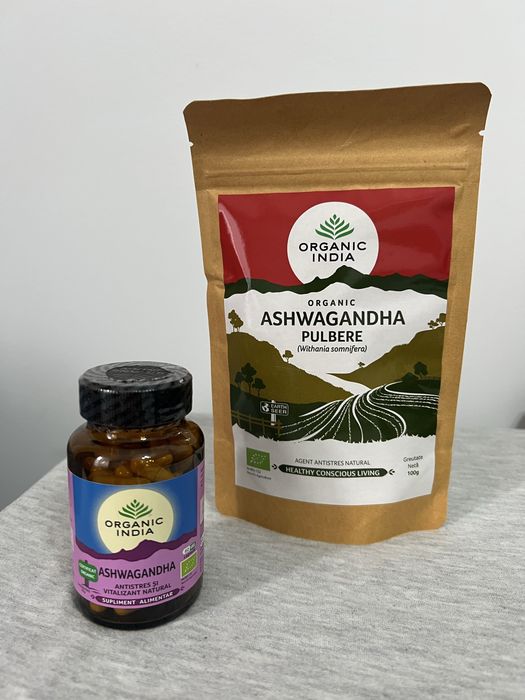 Ashwagandha Antistres, 60 capsule si pulbere