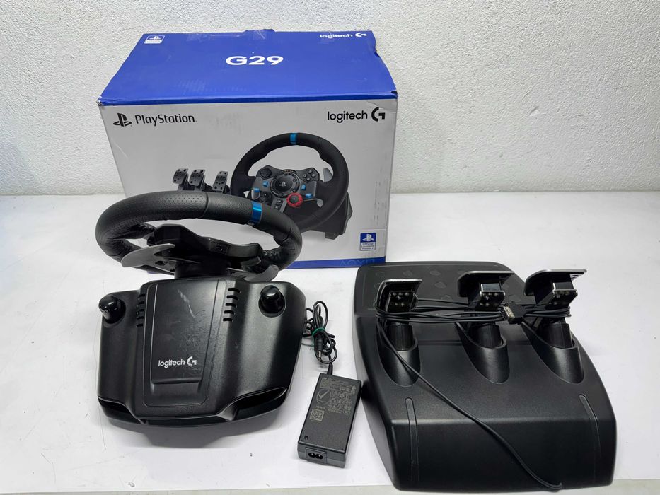 Волан с педали - Logitech G29 / PC/PS4/PS5