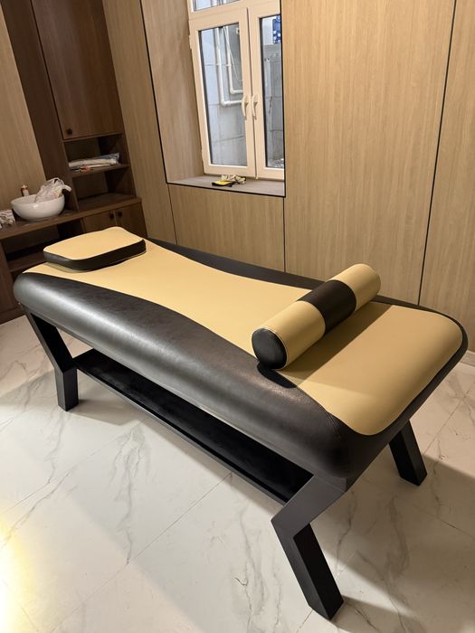 Кушетка модель Tesla для массажа, массажный стол для спа салонов