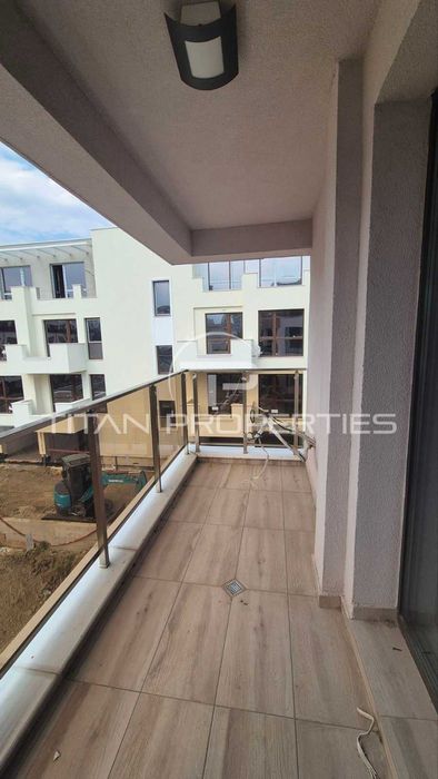 Продава се Тристаен апартамент в Пловдив, Христо Смирненски - 104 кв.м за 932 €/кв.м - Снимка #9