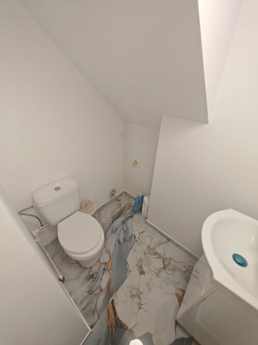 GARSONIERĂ Disponibila de închiriat