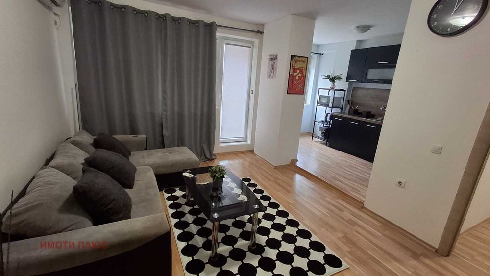 Дава се под наем Тристаен апартамент в София, Зона Б-19 - 85 кв.м за 847.62 € - Снимка #3