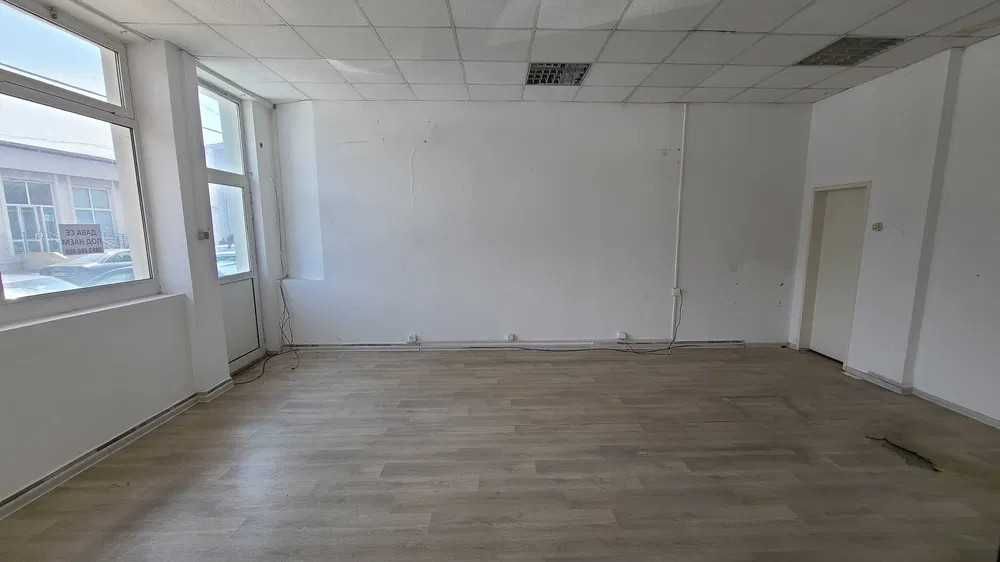 Продава се къща в центъра на Бяла Слатина срещу общината и площада