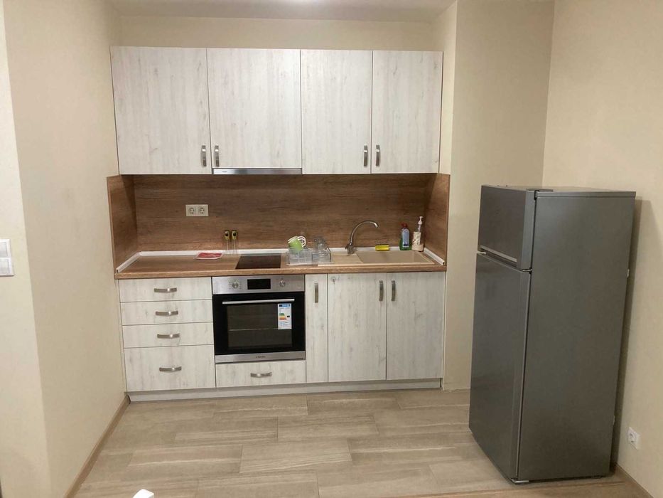 Дава се под наем Двустаен апартамент в Пловдив, Христо Смирненски - 71 кв.м за 382.5 € - Снимка #3