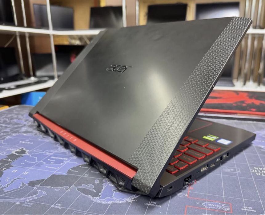 Игровой Acer Nitro 5/Core i5-9300H/8GB/GTX 1650/512GB SSD
