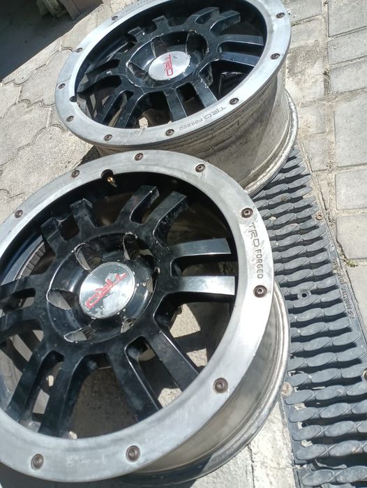 Диски. R17 psd6'139.7 TRD пара