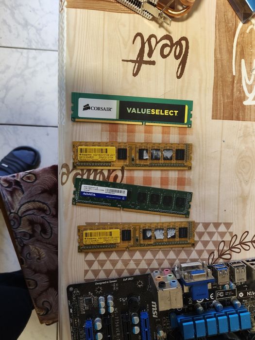 Placă de bază PC Intel