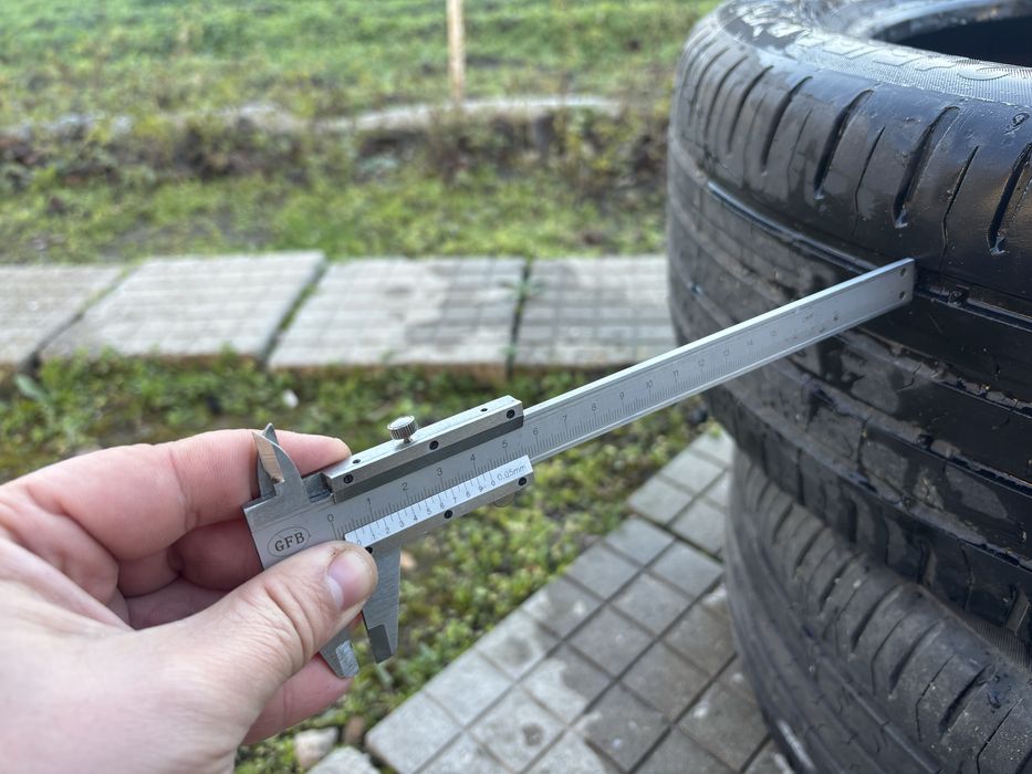 Летни гуми CONTINENTAL  215/55/17 4 бр