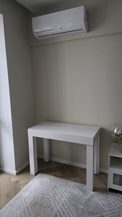 Продам стол раздвижной консоль-трансформер