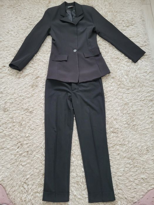 Costumas negru Sacou+pantaloni +camasa marime M