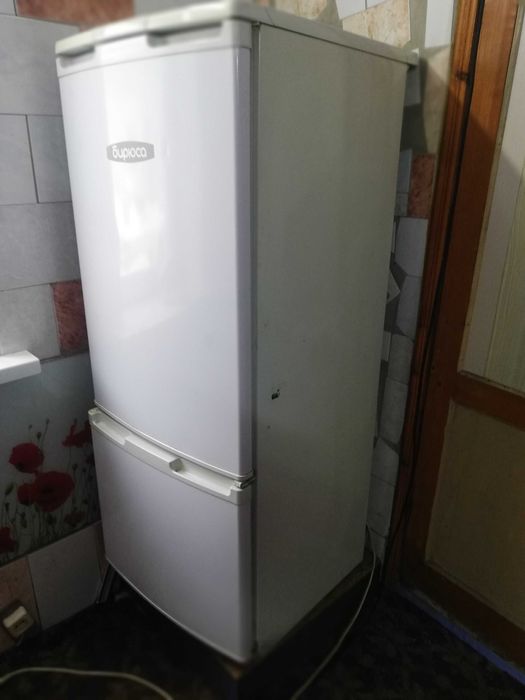 Продам холодильник Бирюса