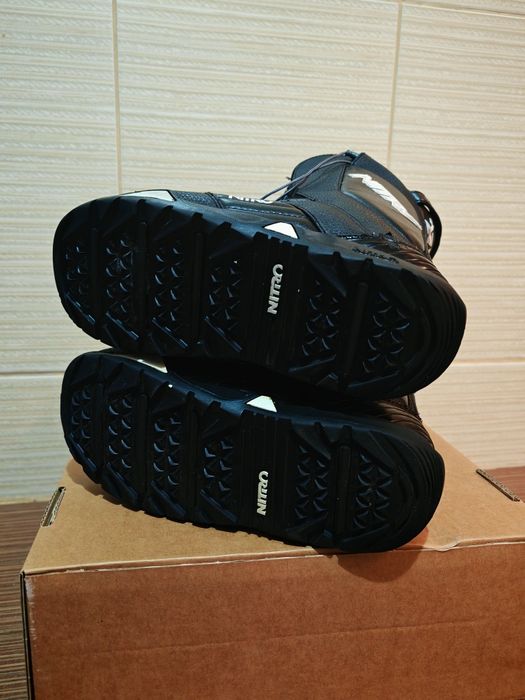 Boots snowboard Nitro TLS 42 Eu -mondo 27,5