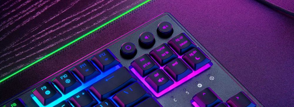 Tastatura Gaming Mecanica Razer Ornata V3 Tenkeyless RGB TKL RZ03-03380100-R3M1 noua garantie Sigilata