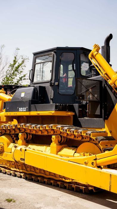 Продажа новых Бульдозер SHANTUI SD32 2026 г.