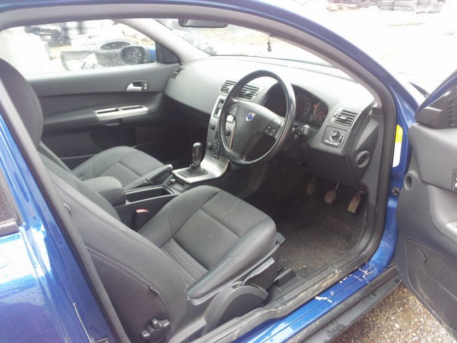 Piese auto si accesorii Volvo C30 2.0 diesel eur5 an fabricatie 2011