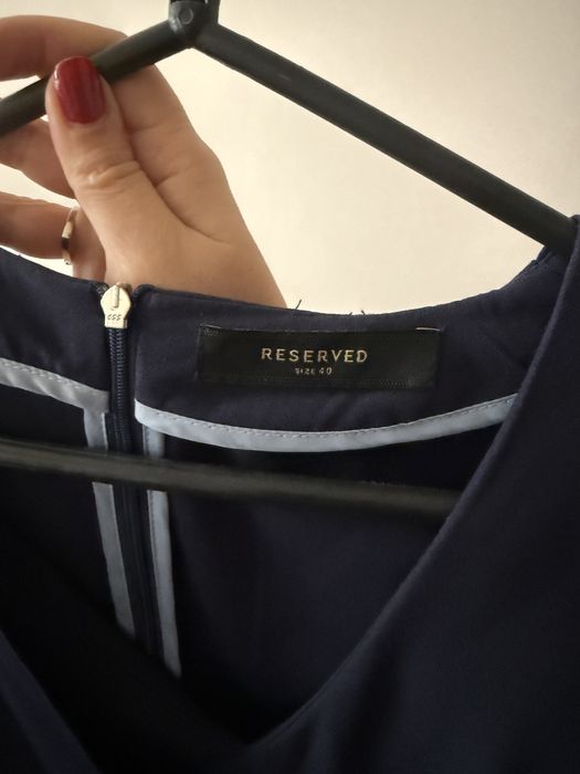 Нова рокля Reserved size 40