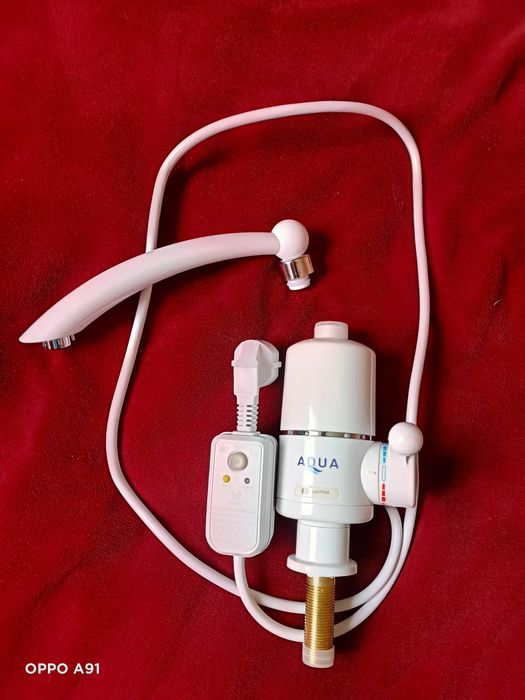 Водонагреватель  AQUA