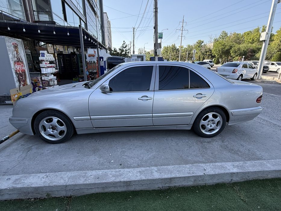 Sotiladi w210 Avangarde 1999 yil