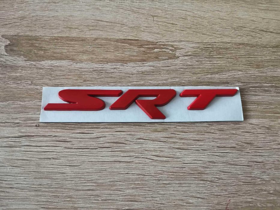 SRT червена емблема