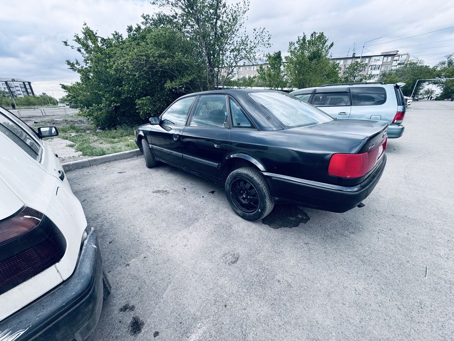 Продам ауди 100 C 4