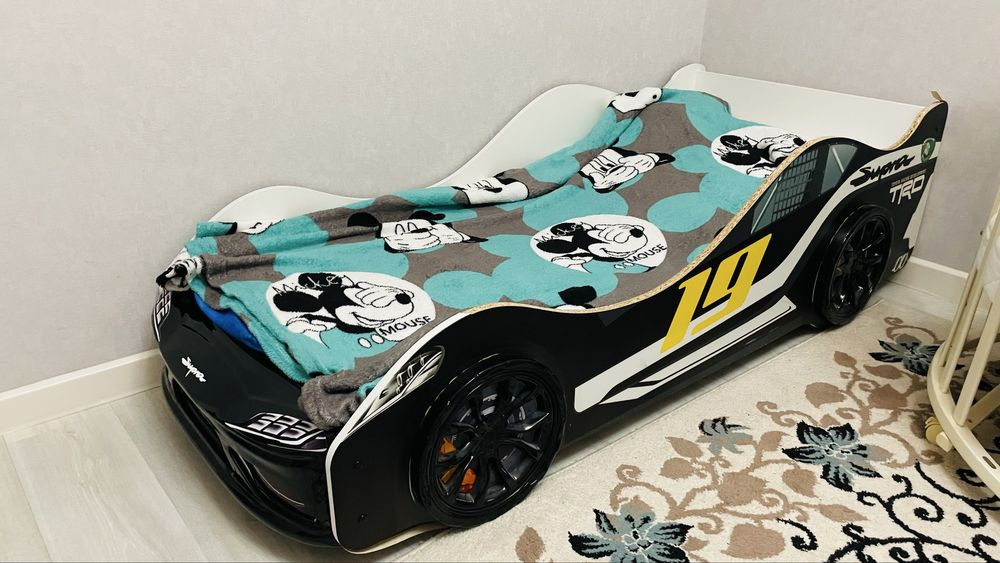 Детская Кровать машина