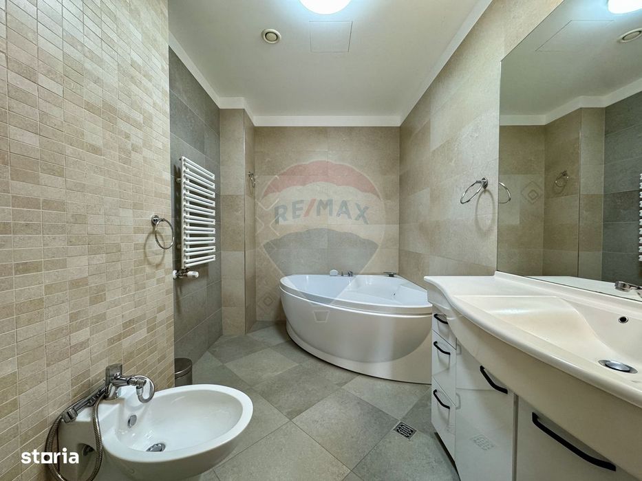 Apartament de Lux 3 Camere de Închiriat – Bellevue Residence, Brașov