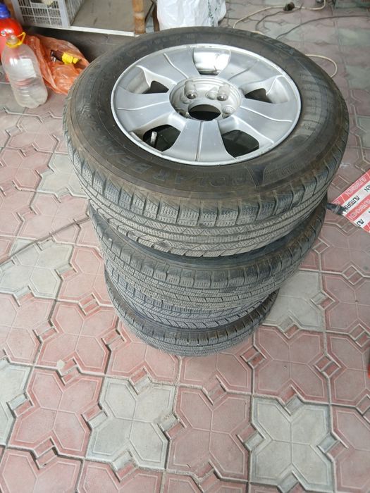 Продам зима резина с дисками R14