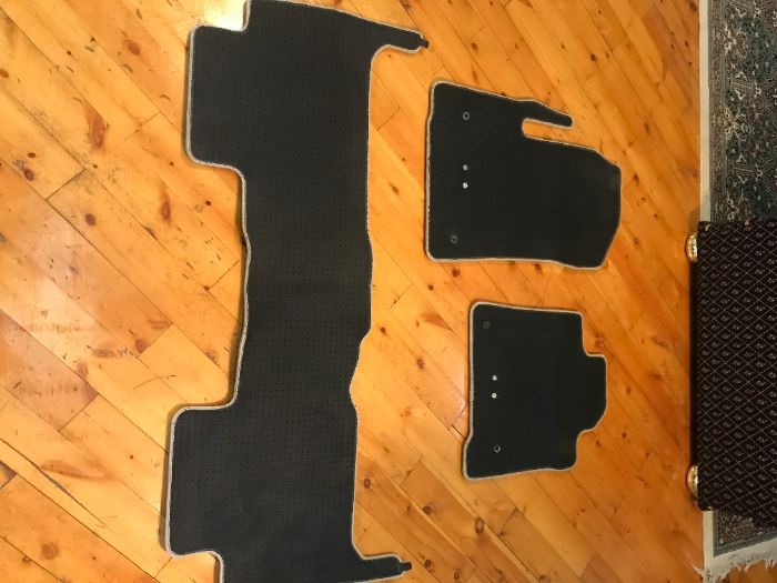 Авто коврик / авто полик для внедорожника Lexus, Tayota и т.д.