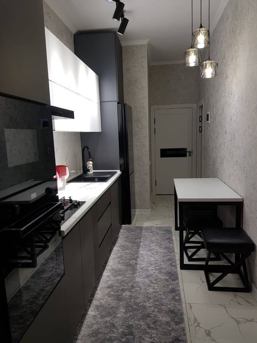 Сдаётся 3х комнатная квартира С обстановкой