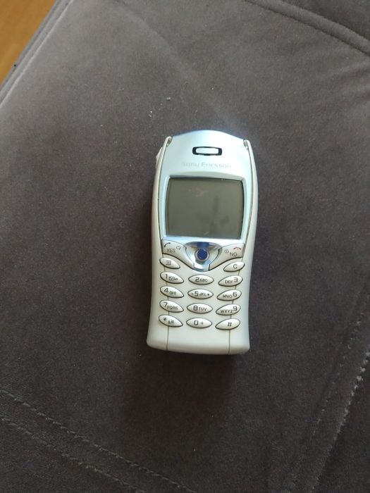 Ретро телефон сони эриксон