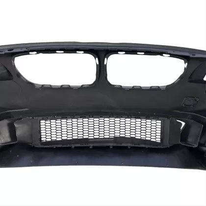 Предна броня за БМВ BMW F10 F11 Ф10 Ф11 М-тех / М-техник дизайн.