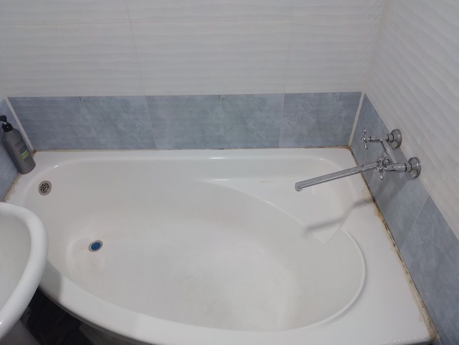 Vanna srochna sotiladi