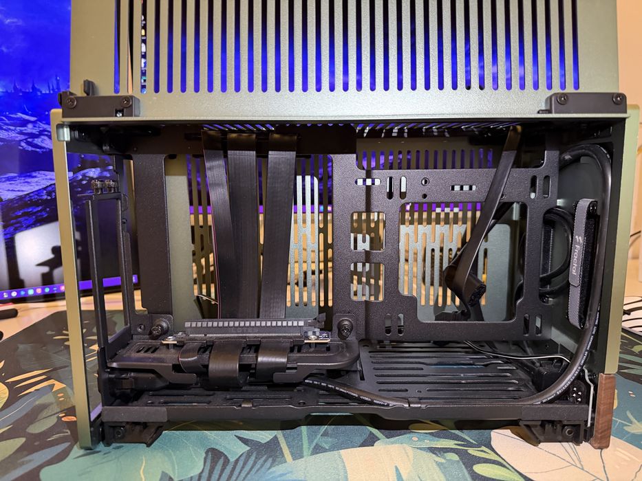 Fractal Design Terra Jade (verde) – Carcasă ITX Premium – Ca nouă + garanție