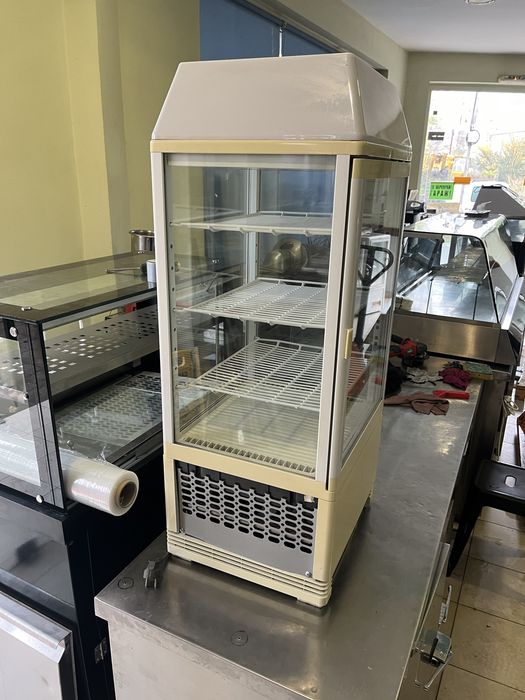 Хладилна витрина хладилна