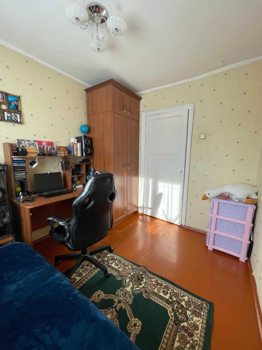 Продам 4 комн. квартиру, в районе Береке