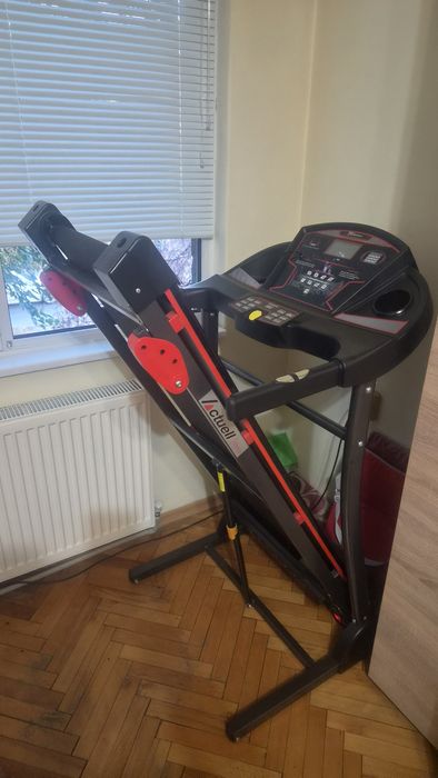 Бягаща пътека Actuell t2000i