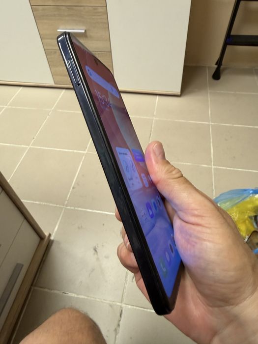 Tecno Camon 19 Neo 6/128gb - отличен