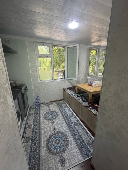 Chilonzor 26kv 2/1/5 balkon 2x6